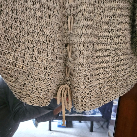 Sweater - Picture 2 of 5